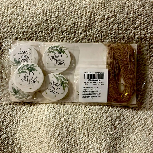 120 Sallyfashion Thank You Tags With Strings For Hanging NEW - Picture 2 of 2